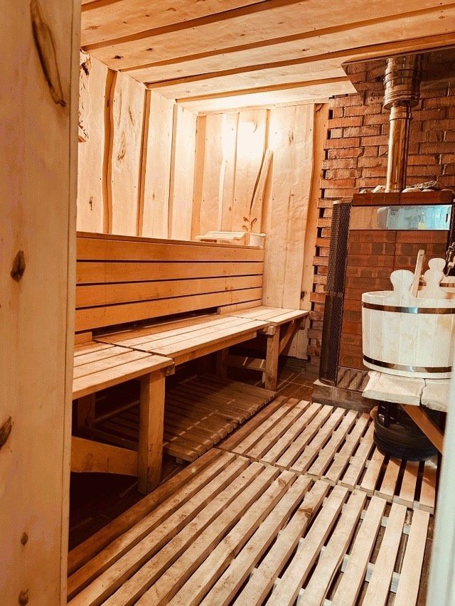 Парная в лесной бане